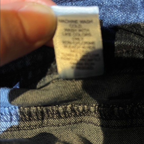 Rose Embroidered Denim Straight Leg Jeans - Picture 5 of 6